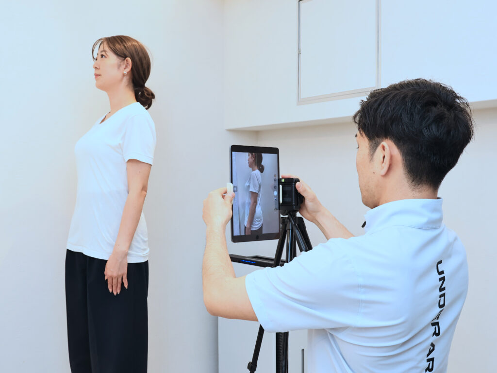 エコーと姿勢の撮影で原因を「見える化」